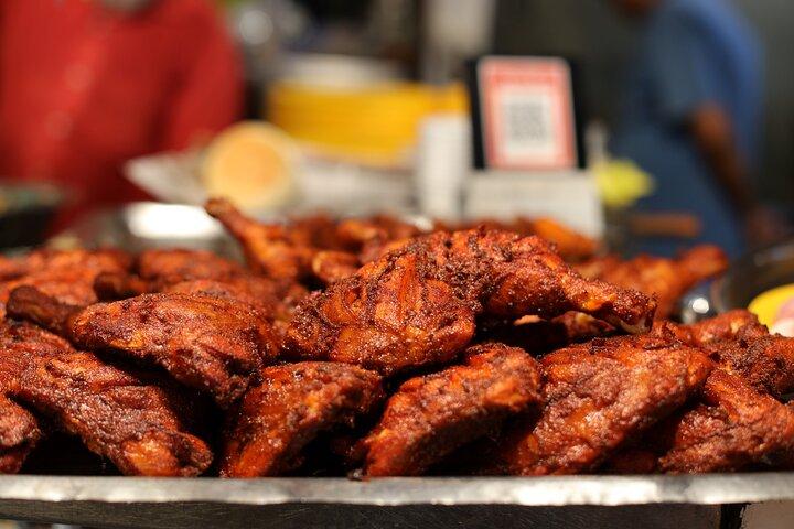 Mumbai Street Food and Evening Bazaar Tour