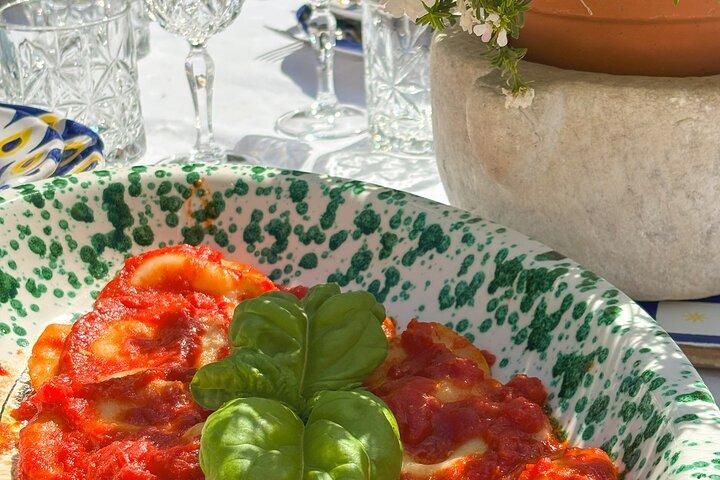 Authentic cooking class on a farm with a view of Sorrento.