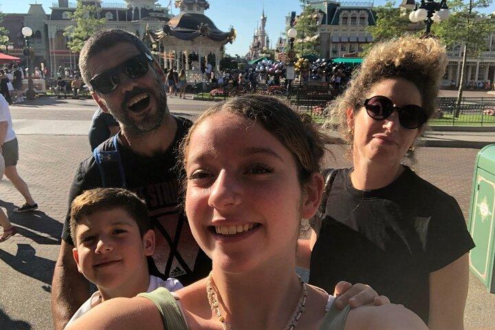 Paris For KIDS! Best private tour for children to enjoy Paris!