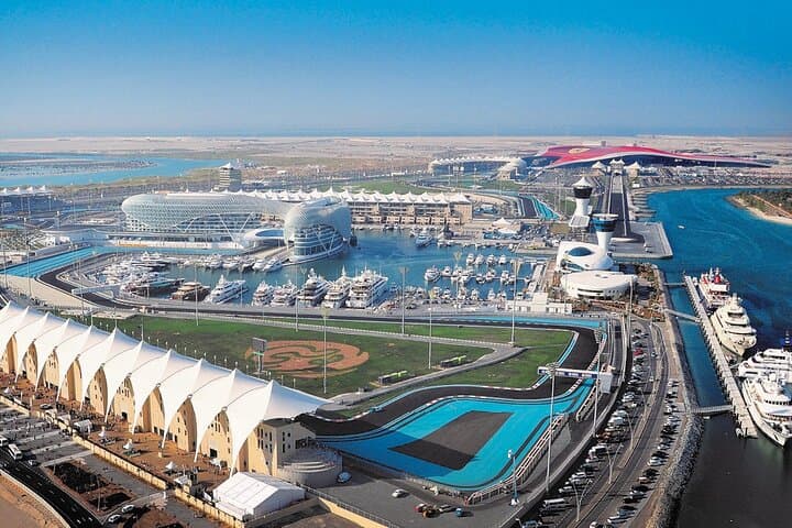 Abu Dhabi Tour from Dubai: Sheikh Zayed Mosque & Ferrari World !
