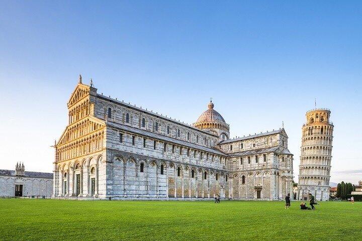 Florence and Pisa guided tour small group