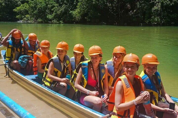 Underground River Tour w/ Private Van, Puerto Princesa to El Nido