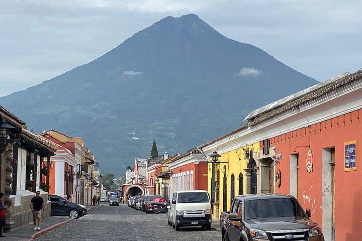 Antigua Guatemala (Guide) + Hobbitenango (Transport and entrance)