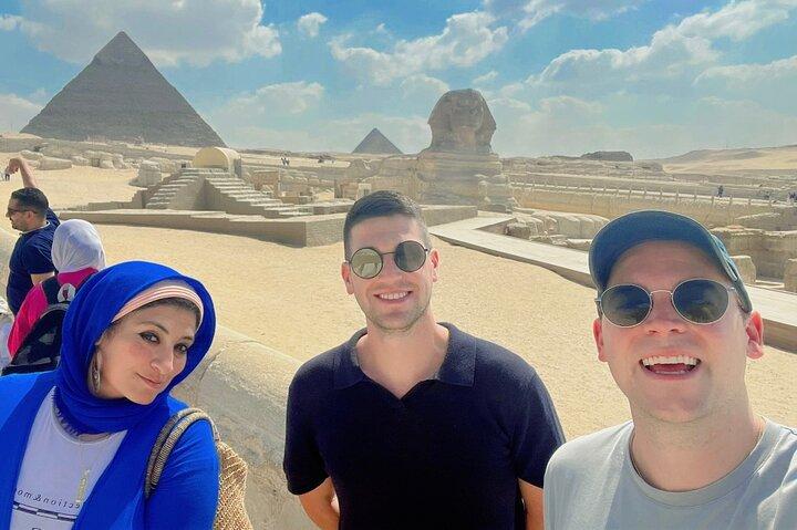 Giza Pyramids, Sakkara Pyramid and Memphis Group Tour