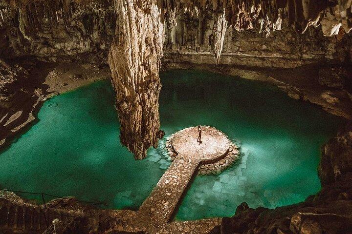 Majestic Chichén Itzá, Cenote Suytun, & Cenote Ikkil Journey