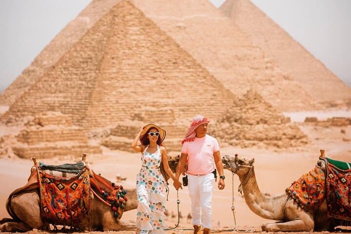 Cairo 8 Hour Private Tour of Pyramids & Grand Egyptian Museum