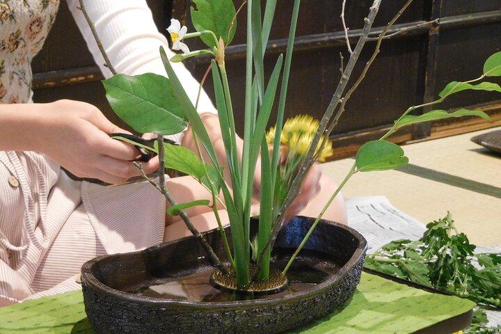 Private Ikebana in a Kyoto Machiya