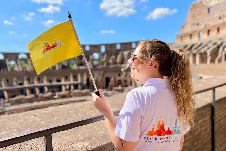 Small Group Tour of Colosseum With Dungeons
