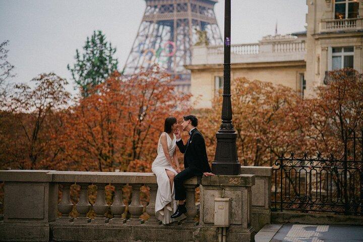 Photoshoot with a Pro Photographer in Paris