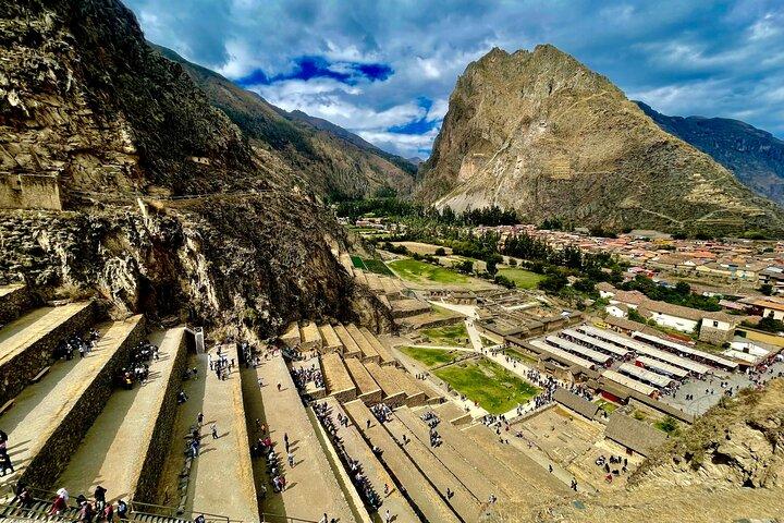 2-Day Sacred Valley and Machu Picchu Tour from Cusco by Train