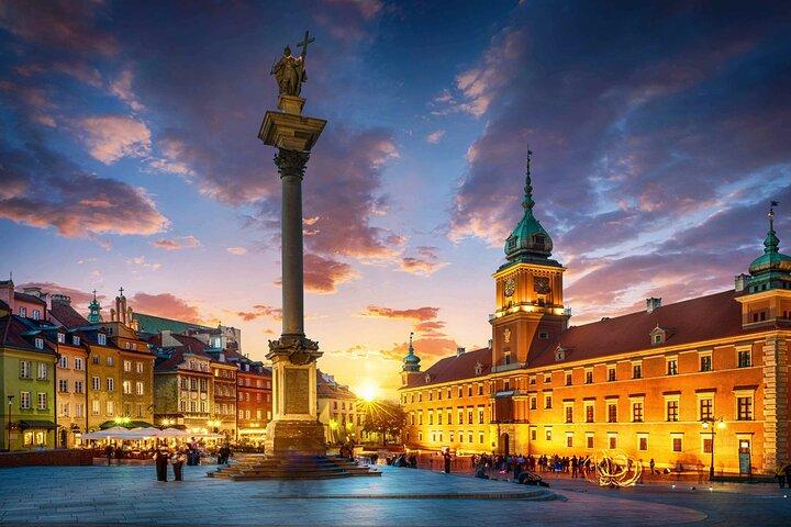 Private Transfer Warsaw Chopin Airport WAW to Warsaw City