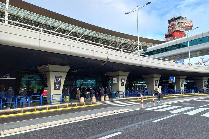 Private transfer from Naples to Rome city centre or Fiumicino