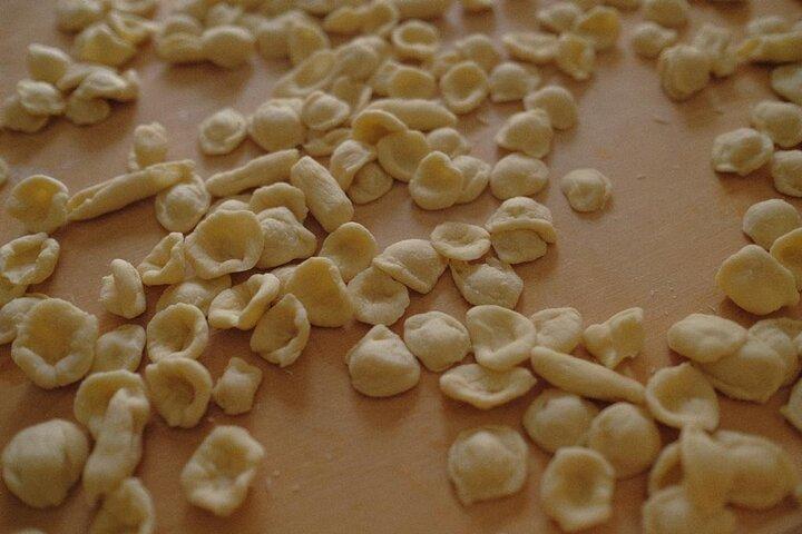 Lecce Hands-on Home Cooking Class: Craft Orecchiette & Savor Wine