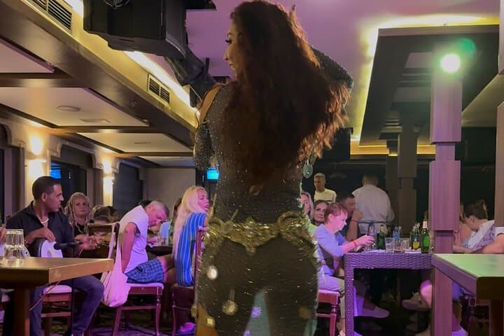 Cairo Dinner Cruise in Nile River with Belly Dancing Show