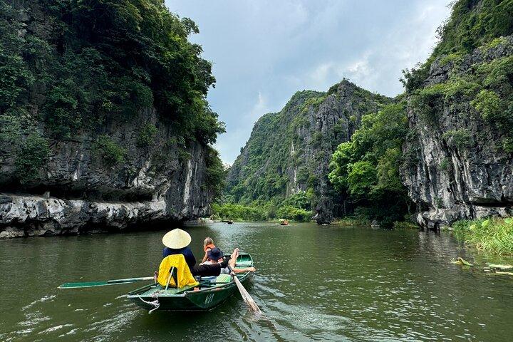 2 Day From Hanoi to Ninh Binh and Halong Luxury Cruise