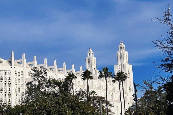 Casablanca and Morocco Shared Walking Tour with Licensed Guide