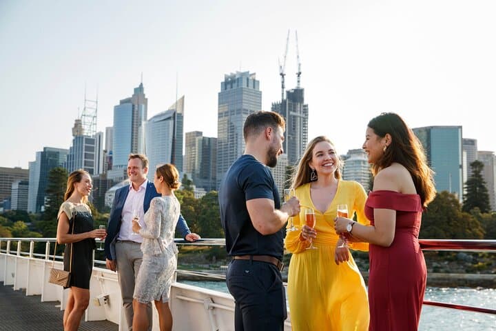 Sydney Harbour Sunset Dinner Cruise from Circular Quay