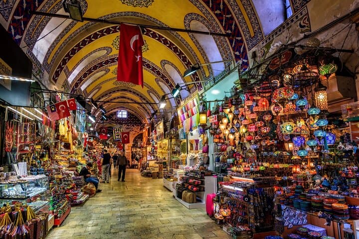 Istanbul City Tour with Grand Bazaar Rooftop