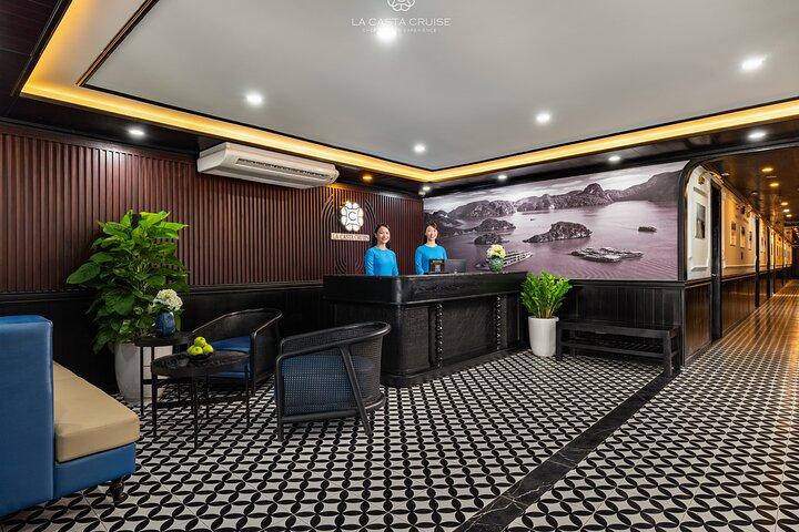 Halong Bay & Lan Ha Bay 2-Day 1-Night Luxury Cruise from Hanoi