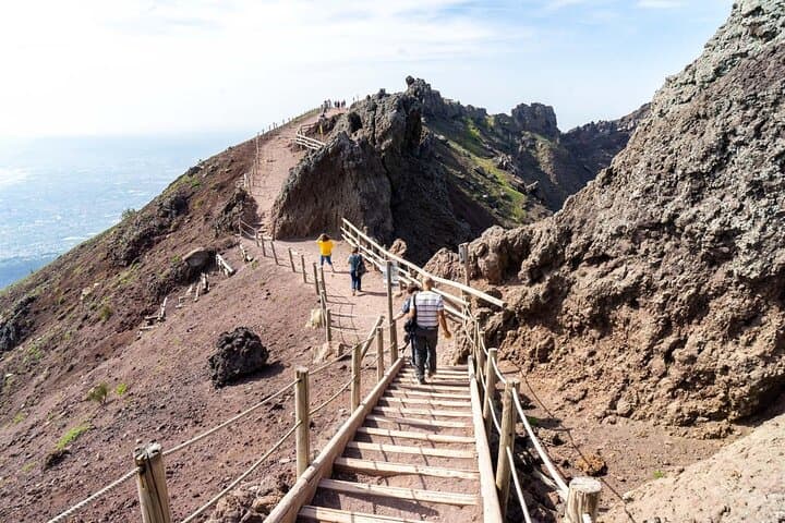 From Sorrento: Mount Vesuvius Tour with Entry Ticket & Lunch