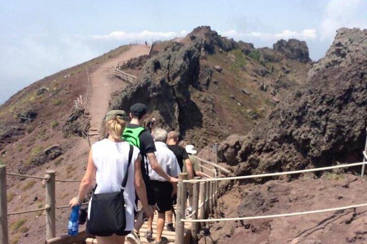 From Sorrento: Pompeii and Mount Vesuvius Day Trip with Guide