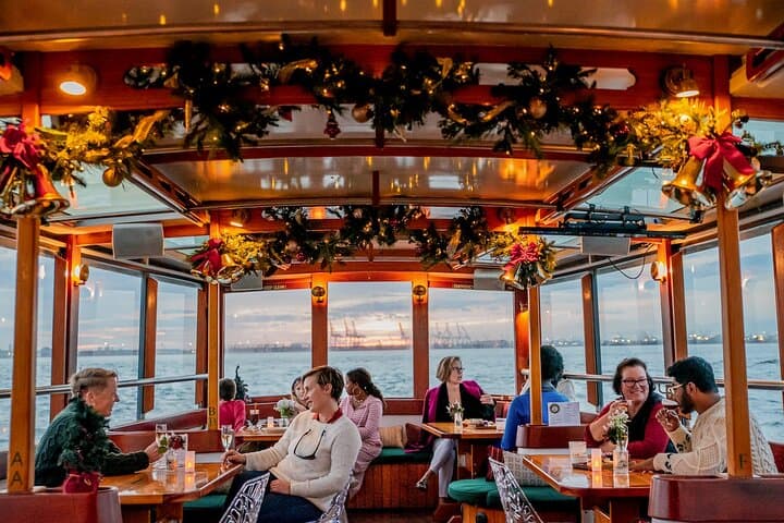 New York Harbor Live Holiday Jazz Cruise