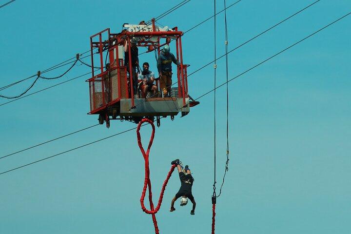 Extreme Bungee Jumping in Monteverde