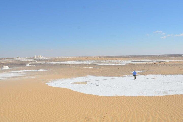 White Desert Adventure in 2 days from Cairo