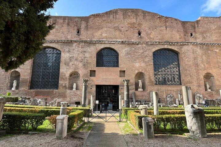 Ancient Roman Baths & Michelangelo’s Renaissance Basilica in Rome
