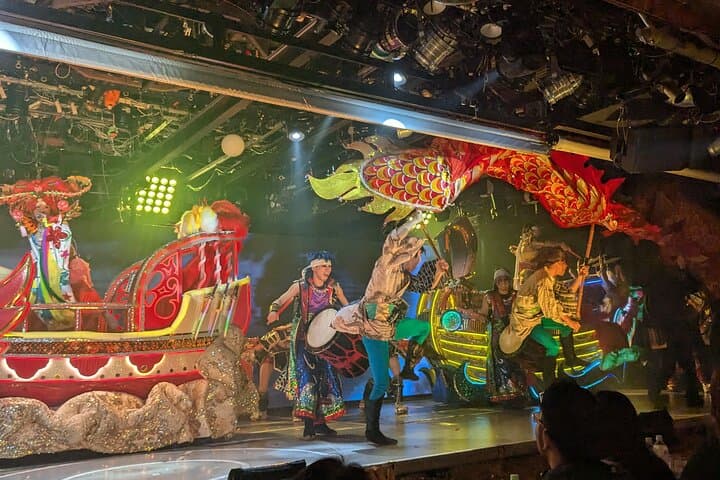 KABUKICHO: Samurai Revue Show with 2 drinks & Dinner at Izakaya