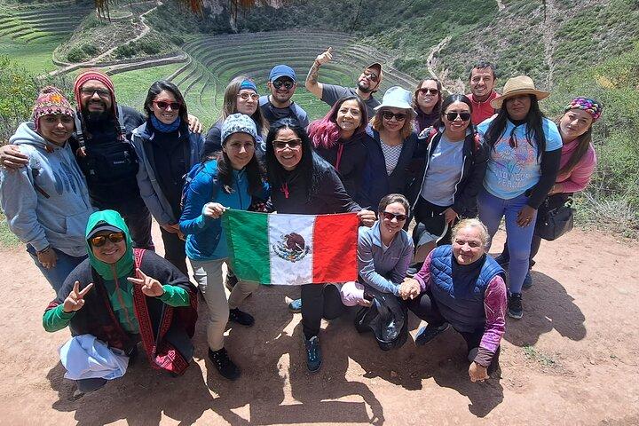 Sacred Valley Private Full Day Deluxe Tour in Cusco