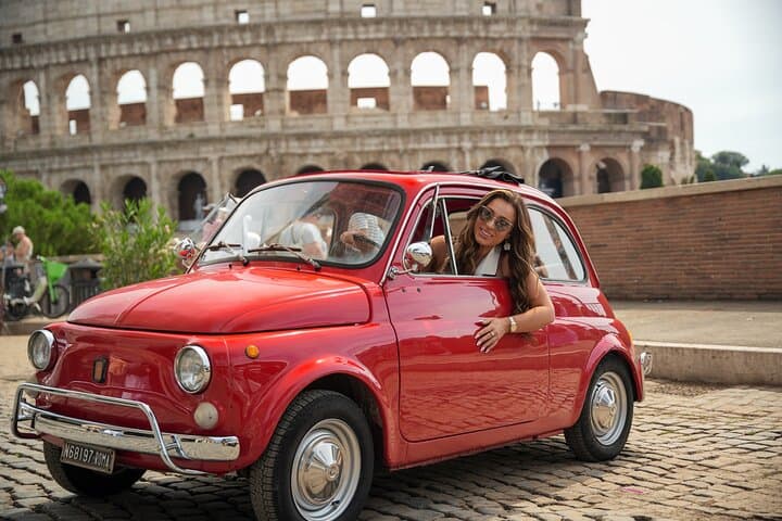 Vintage Fiat500 Car Tour with Professional Photos in Rome