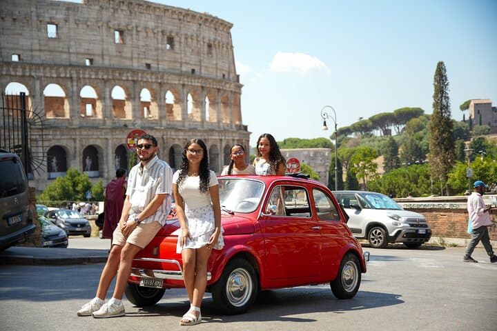 Vintage Fiat500 Car Tour with Professional Photos in Rome