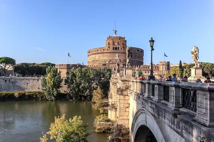 Castel Sant'Angelo Skip-the-Line Tickets with Hosted Entry