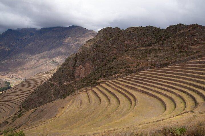Sacred Valley & Salt Flats Tour (A Journey to the Heart of the Incas)
