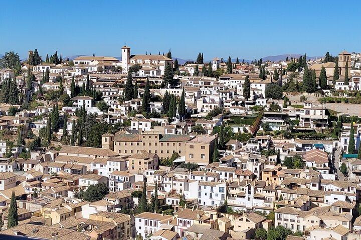 Guided tour to La Alhambra and Granada from the Costa del Sol