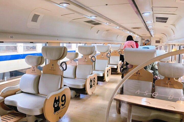 Kyushu Day Tour:Aso Boy Scenic Train, Aso Volcano,Kumamoto Castle