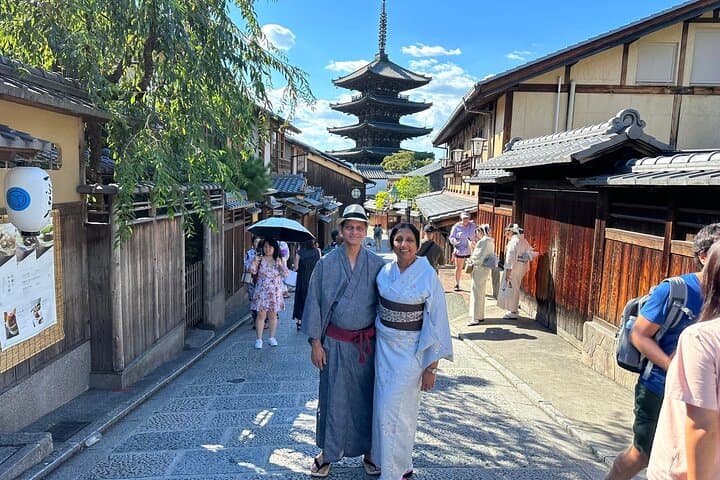 KYOTO Explore Top Highlights & Hidden Gems -Private Walking Tour