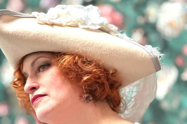 Historical Journey and Dress up Experience in Venetian Carnival