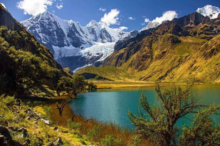 Cordillera Huayhuash Classic Trek – 8 Days & 7 Nights