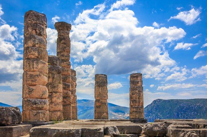 Private Luxury Tour: Delphi – The Navel of the Ancient World