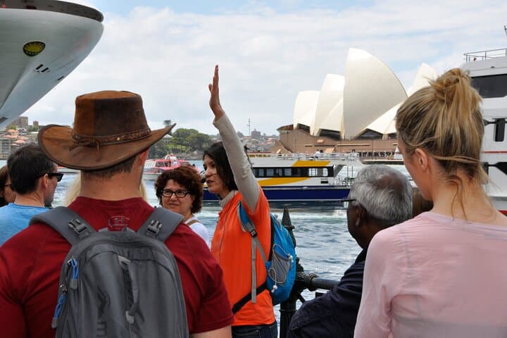 Sydney Walking Tour including The Rocks (small group)