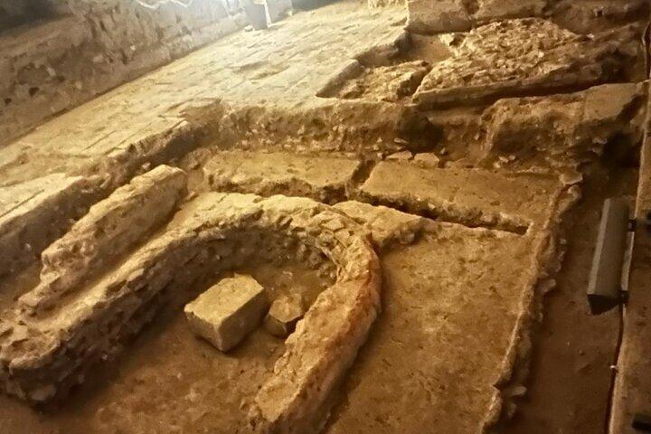 Domus Aurea a Golden House of the Roman Emperor Nero Guided Tour