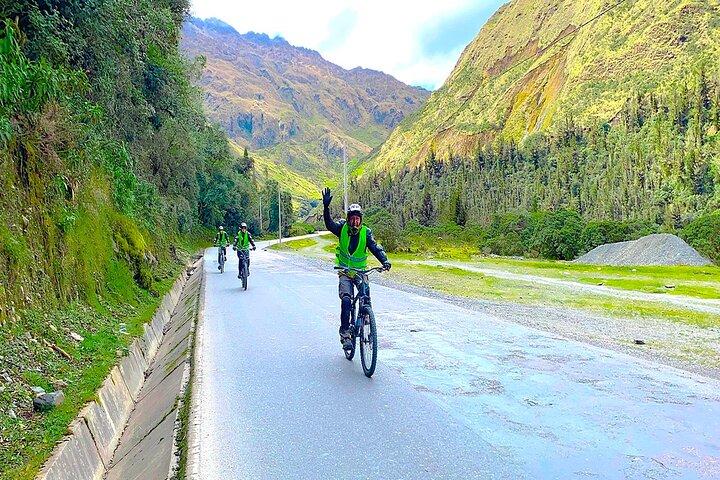 Inka Jungle Trek to Machupicchu 3 Days 2 Nights