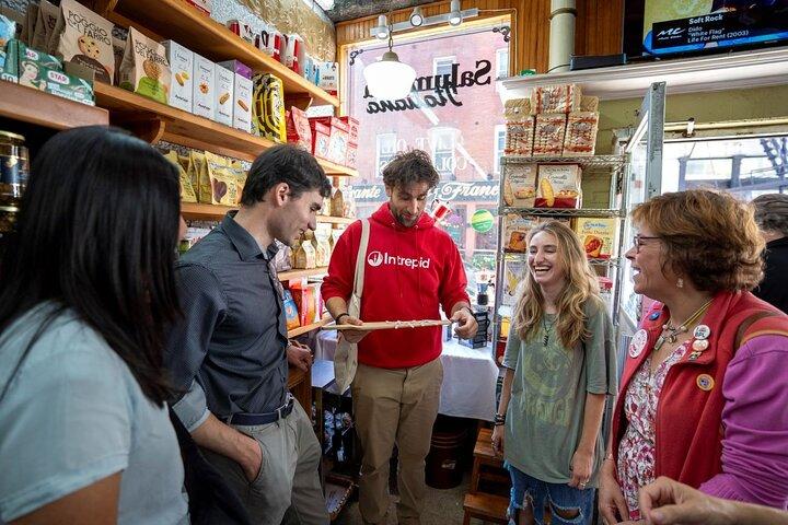 Boston’s North End Food Tour: Italian Flavors and Heritage Walk