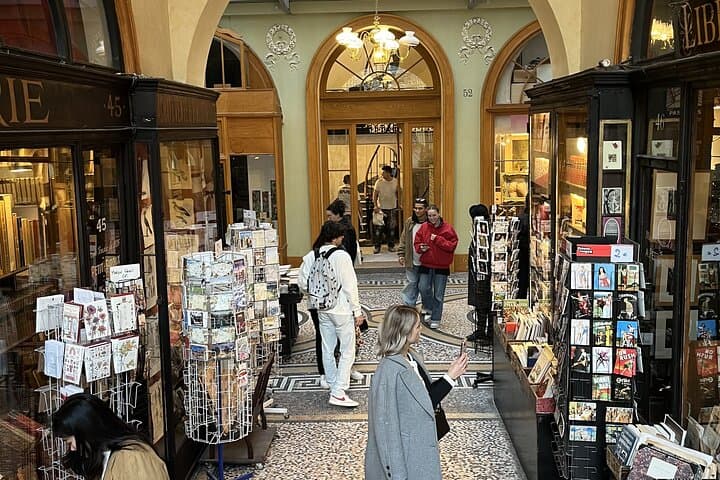 Walking tour of the Covered Passages of Paris -10 people max