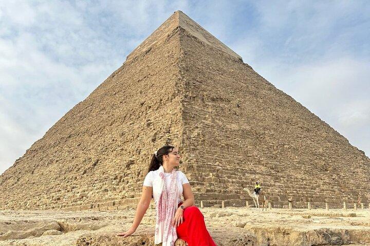 Giza Pyramids, Mummies Museum & Bazaar – All-Inclusive Full Day
