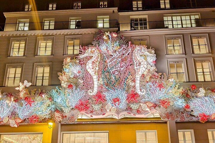The magical illuminations of Christmas in Paris in an antique car!