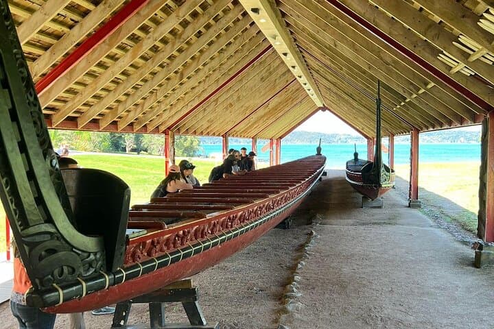 Bay of Islands 2-Day Small Group Tour from Auckland with Cruise