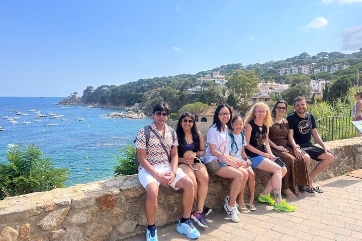 Costa Brava Small Group with Hotel Pick up and Boat Ride